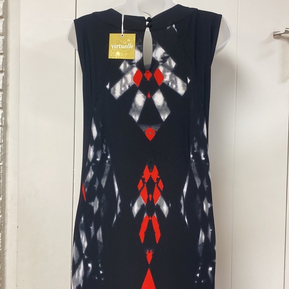 Virtuelle Sahara Maxi Dress - Picture 4 of 9